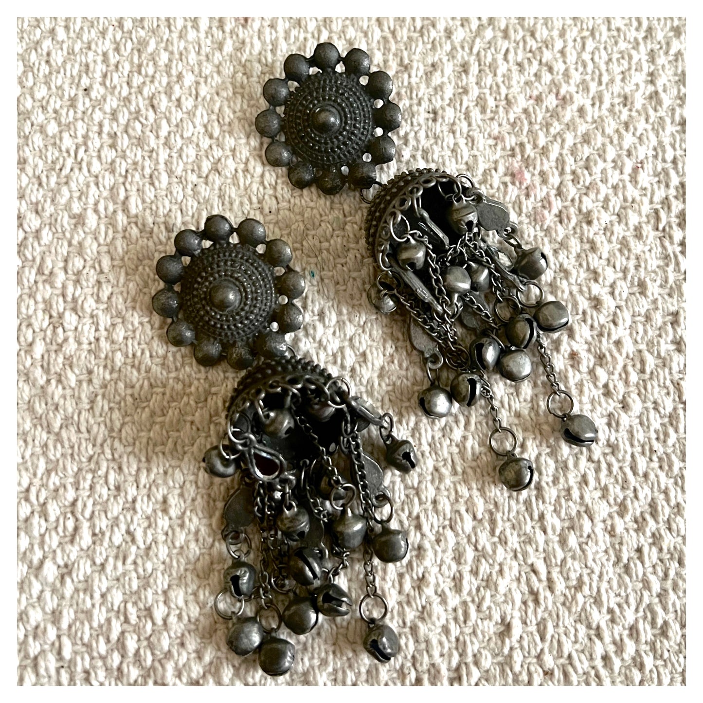 Black polished long jumka TSV806