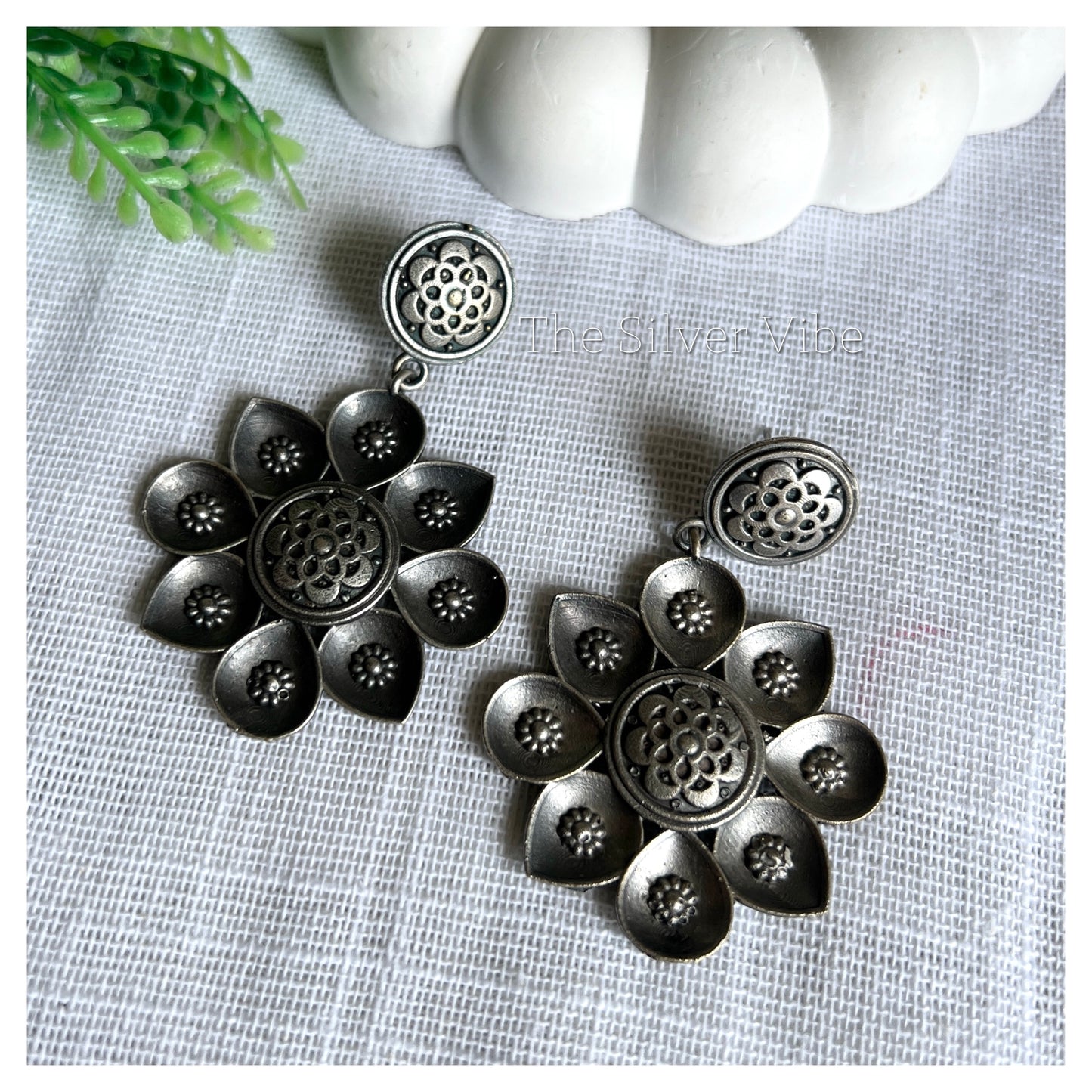 Floral Statement Dangle Earrings TSV1116