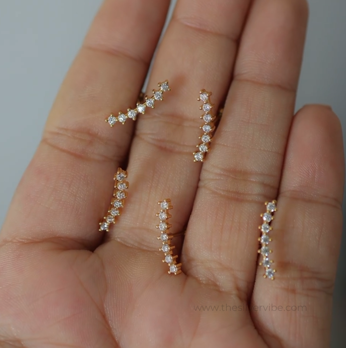 Stellar Curve Ear Climber | 18K Gold Plated| Anti tarnish- Single