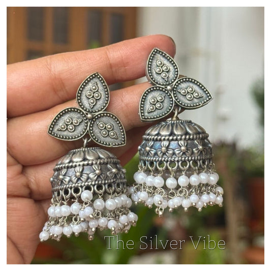 Flora Jumka -with white beads TSV1188