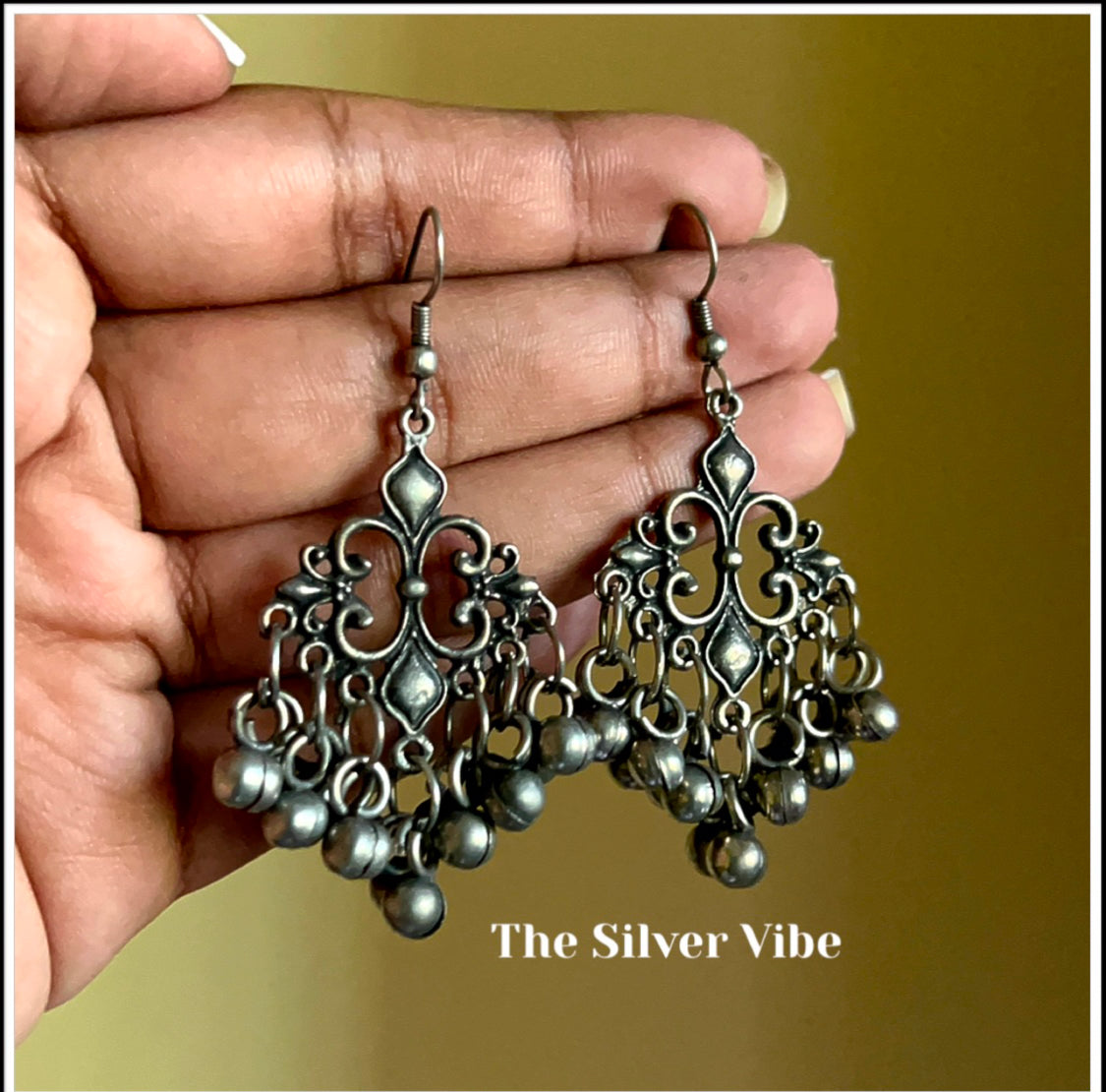 Black polished earrings TSV793