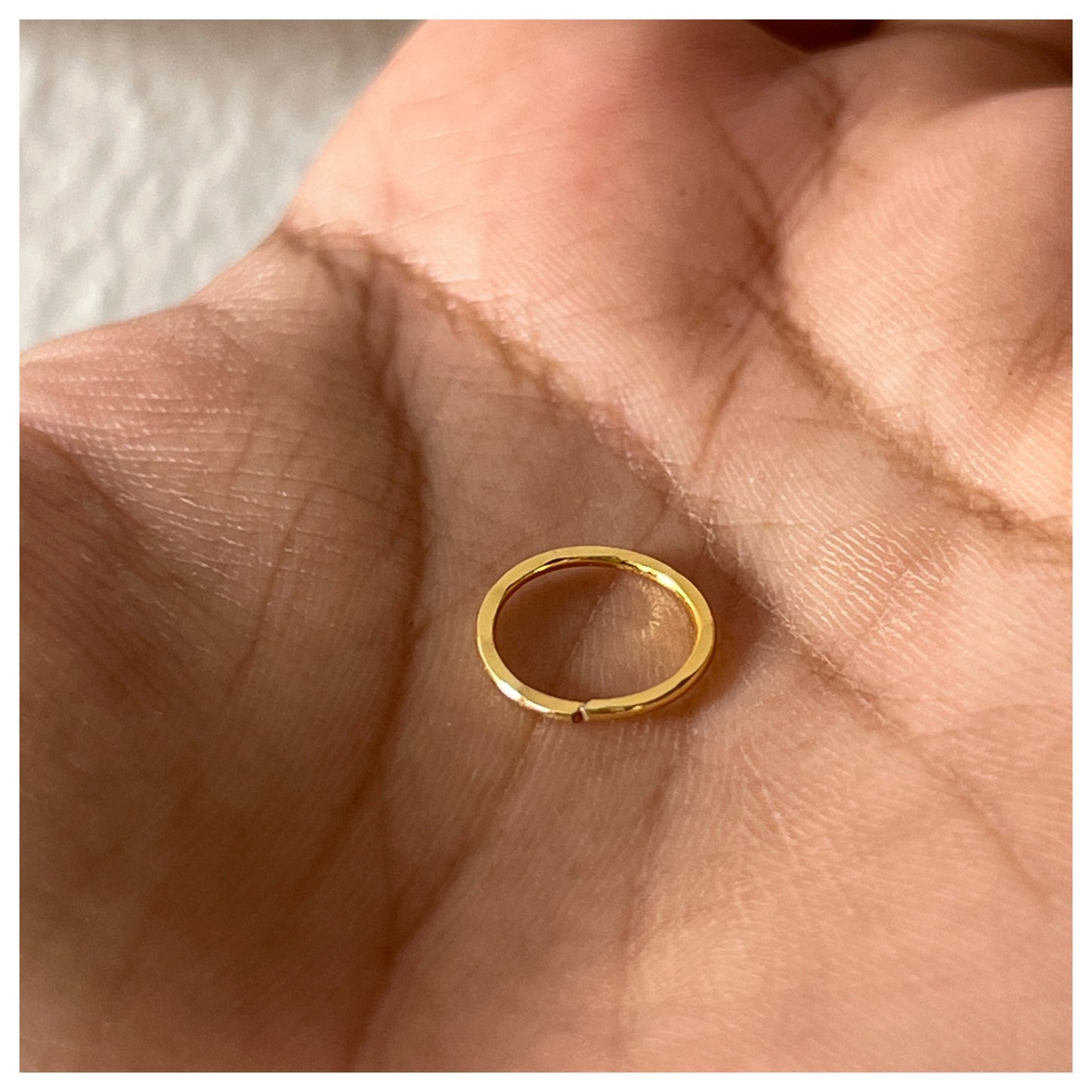 Gold size adjustable ring