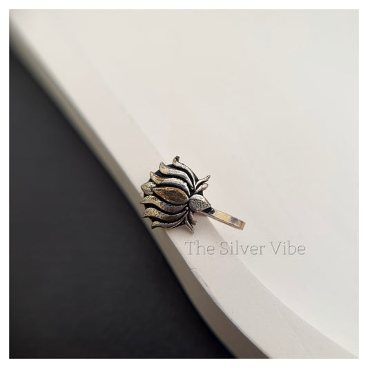 Dual Tone Lotus Oversized Press-On Nosepin