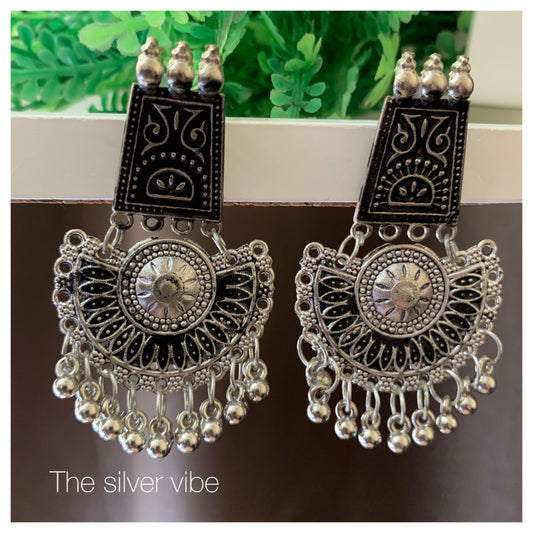 Heritage Oxidized Drop Earrings TSV312