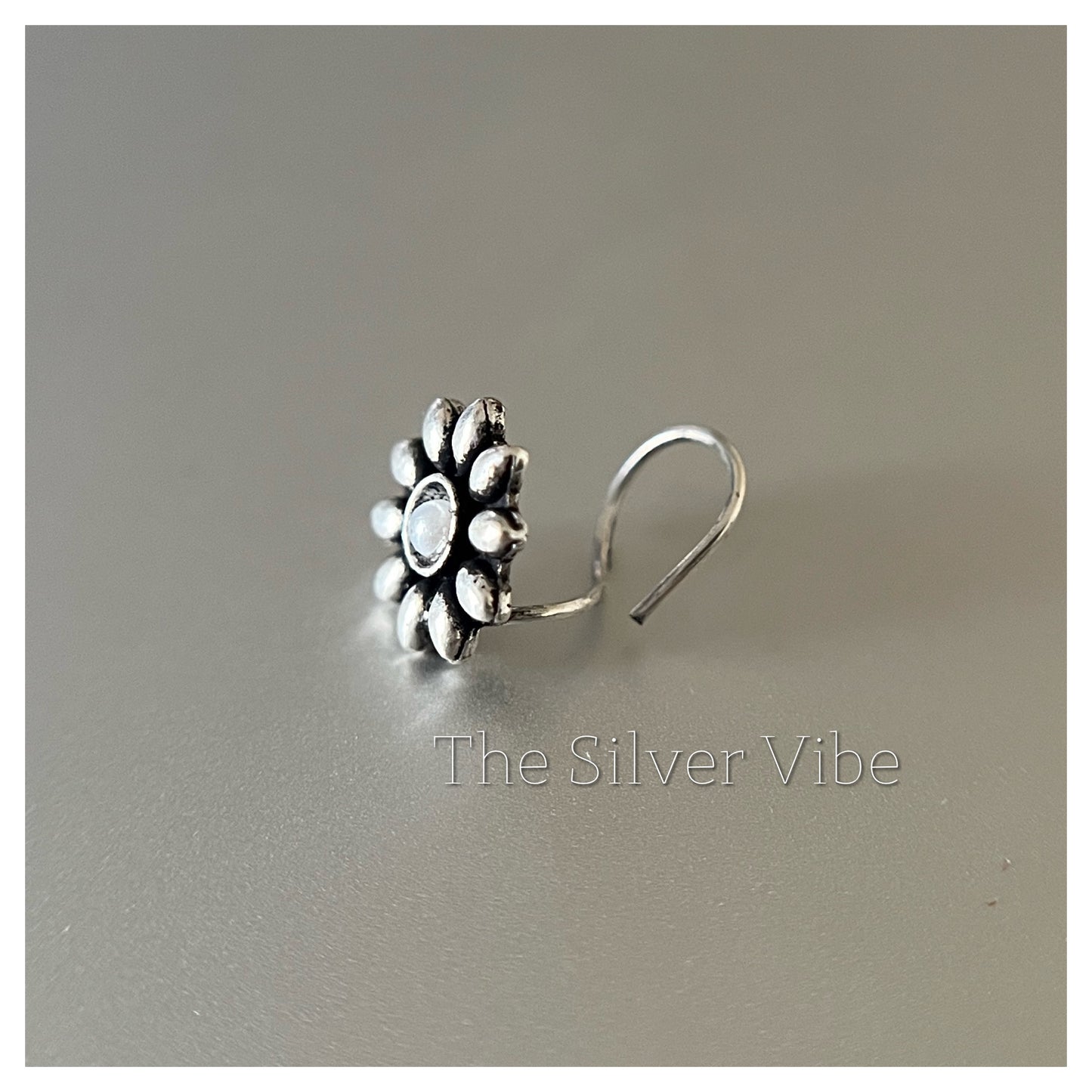 Wire type piercing nose pin