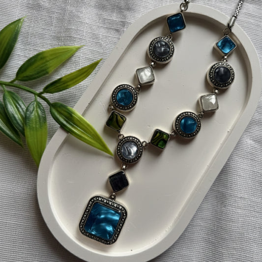 Multicoloured stones necklace