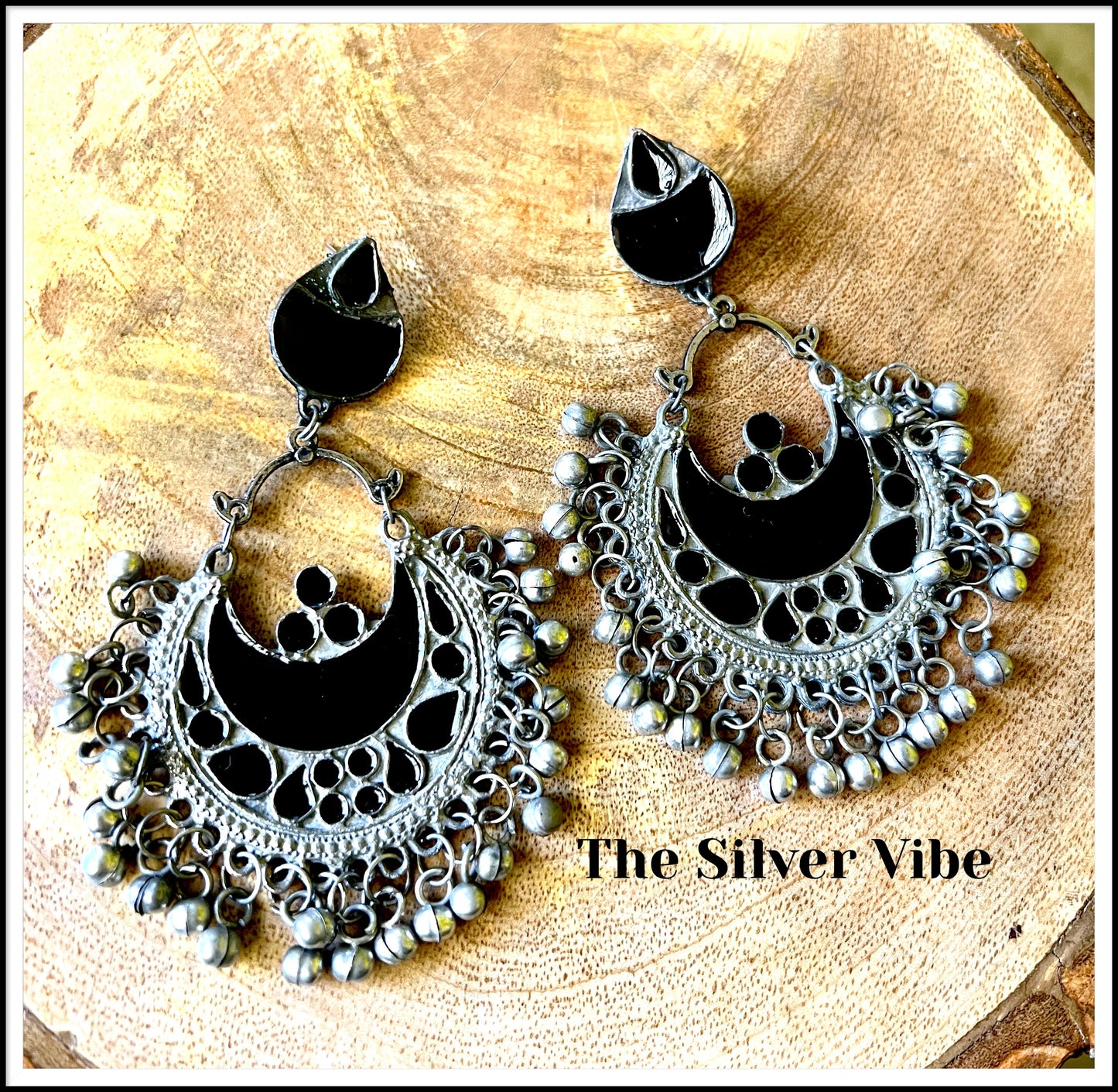 Black premium long earrings TSV617