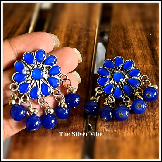 Royal blue stud TSV667