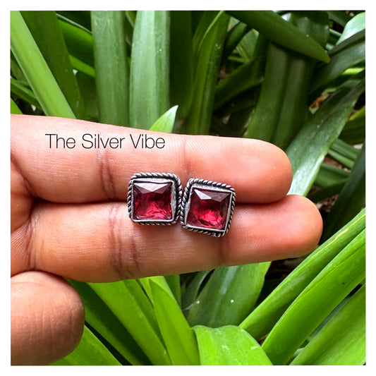 Ruby Glow Square Stud Earrings TSV757