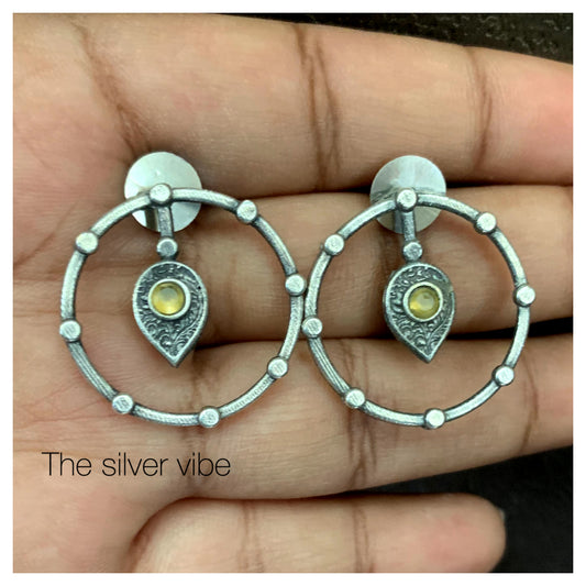 Yellow stone premium quality stud TSV927