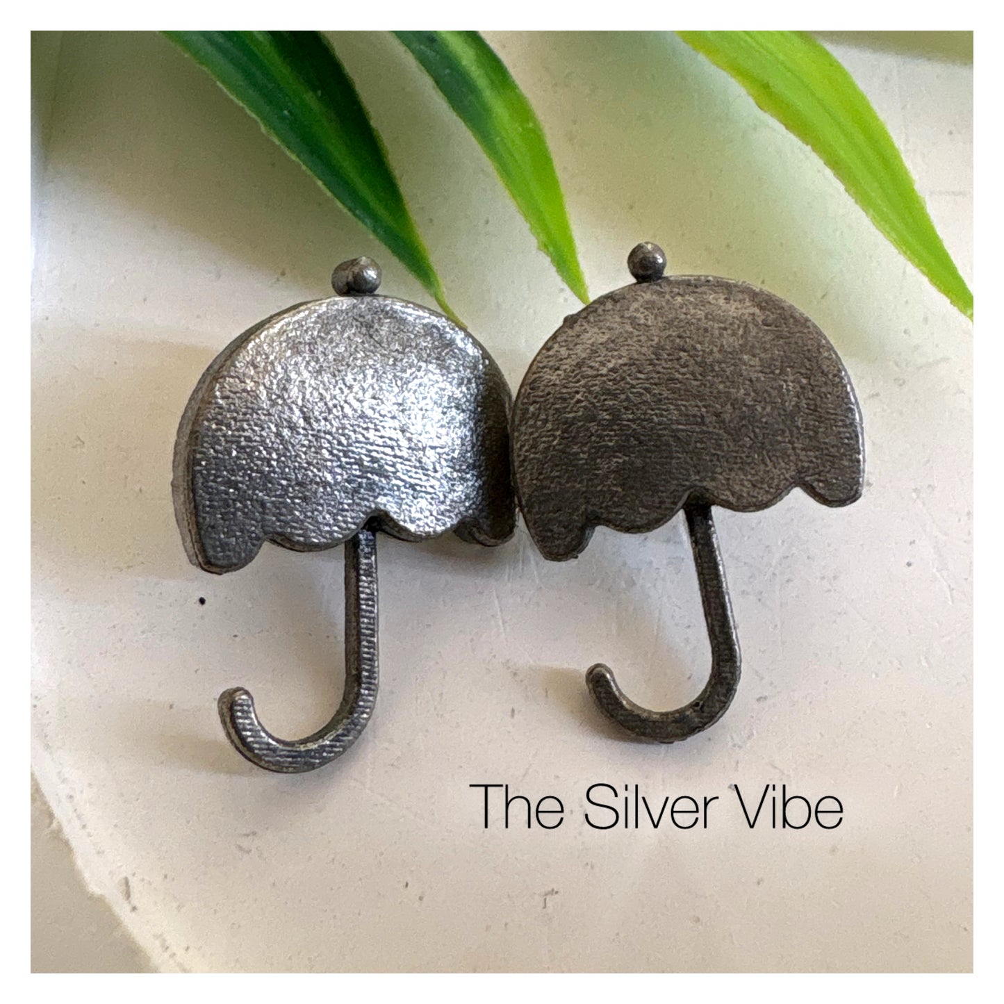 Umbrella Charm Stud Earrings TSV1131